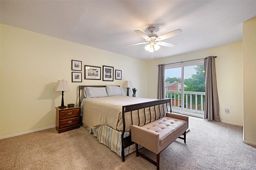 2954 Woodcroft Circle Carrollton, TX 75006