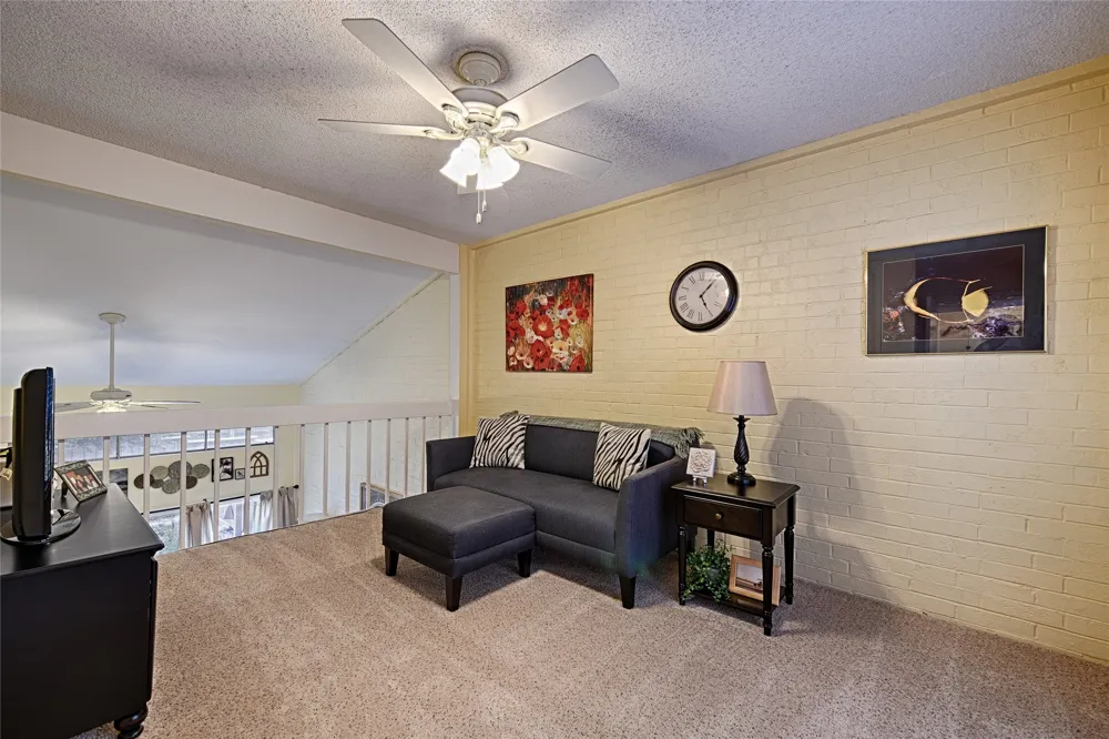 2954 Woodcroft Circle Carrollton, TX 75006