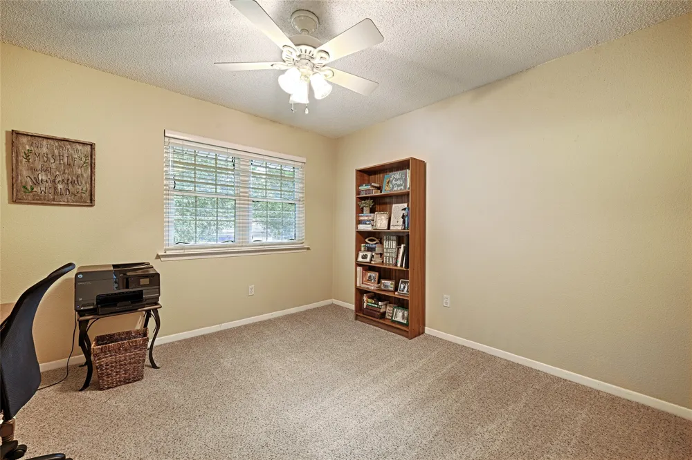 2954 Woodcroft Circle Carrollton, TX 75006