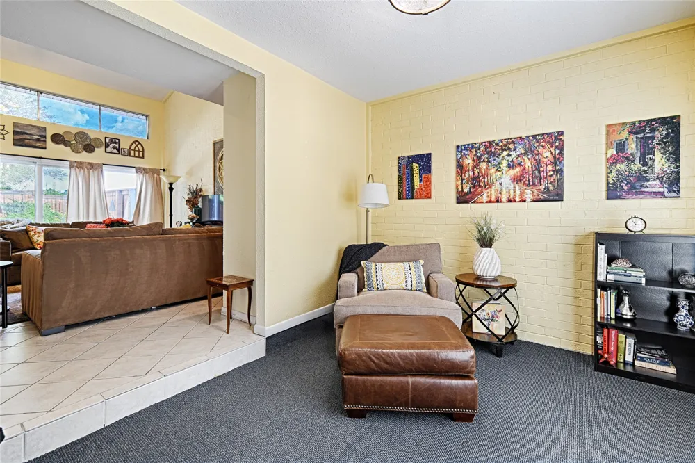 2954 Woodcroft Circle Carrollton, TX 75006