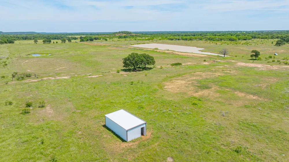 19514 S FM 4 Lipan, TX 76462