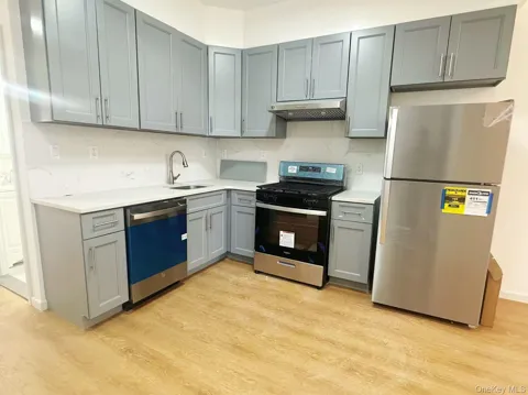 30-87 Steinway Street #2FL
