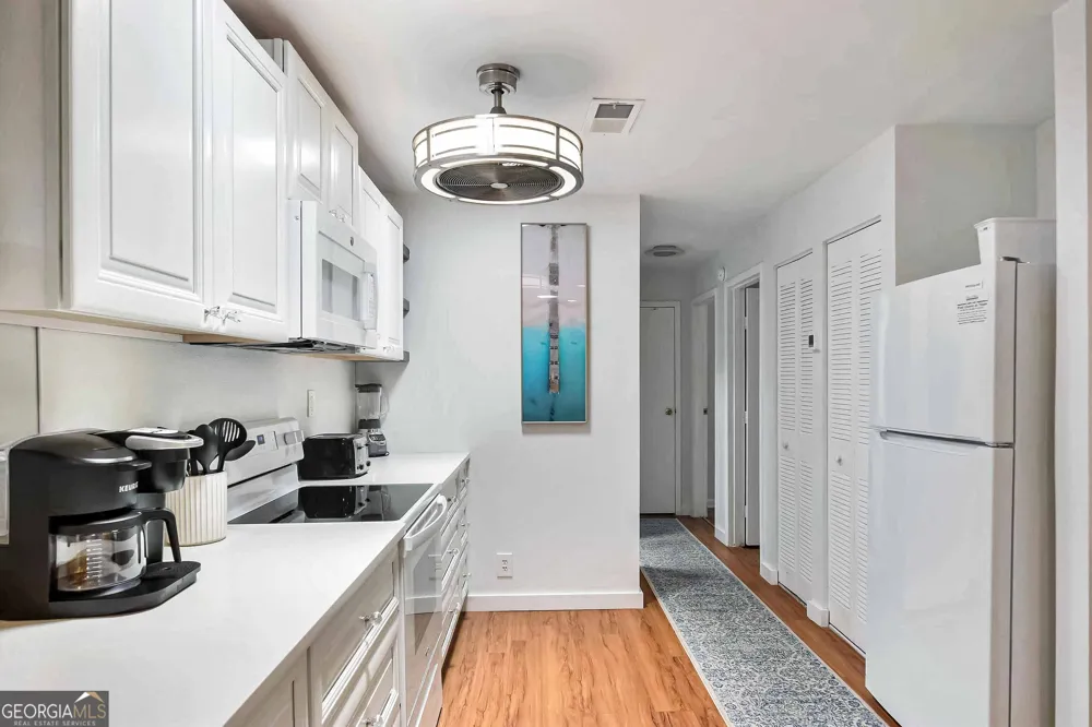 850 Mallery ST St. Simons, GA 31522