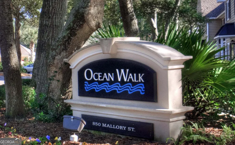 850 Mallery ST St. Simons, GA 31522