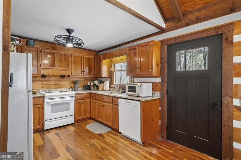 81 Cardinal CV Big Canoe, GA 30143
