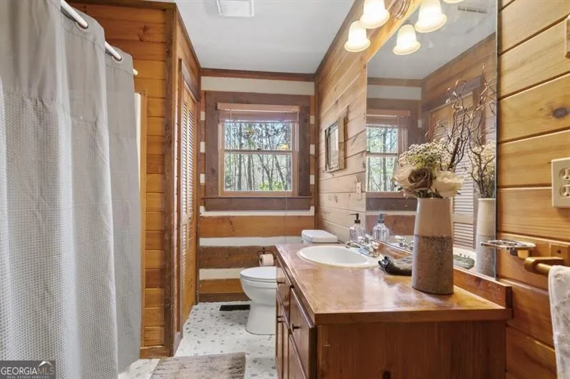 81 Cardinal CV Big Canoe, GA 30143