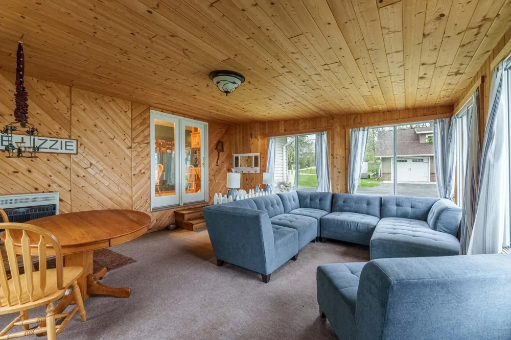 22465 Seifert Beach Road Pelican Rapids, MN 56572
