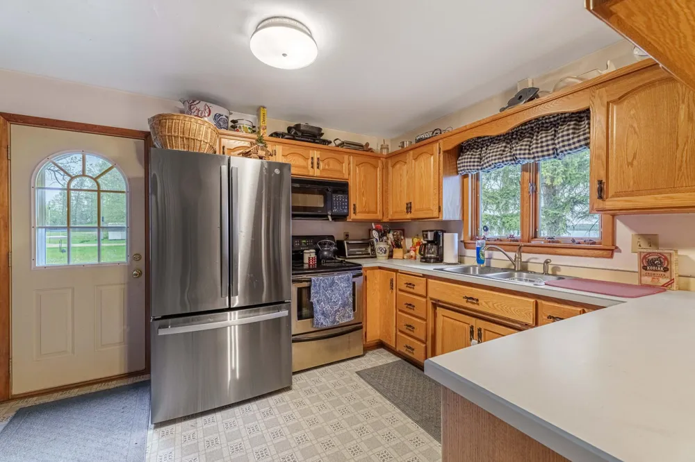 22465 Seifert Beach Road Pelican Rapids, MN 56572