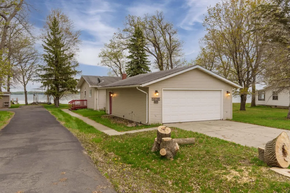 22465 Seifert Beach Road Pelican Rapids, MN 56572