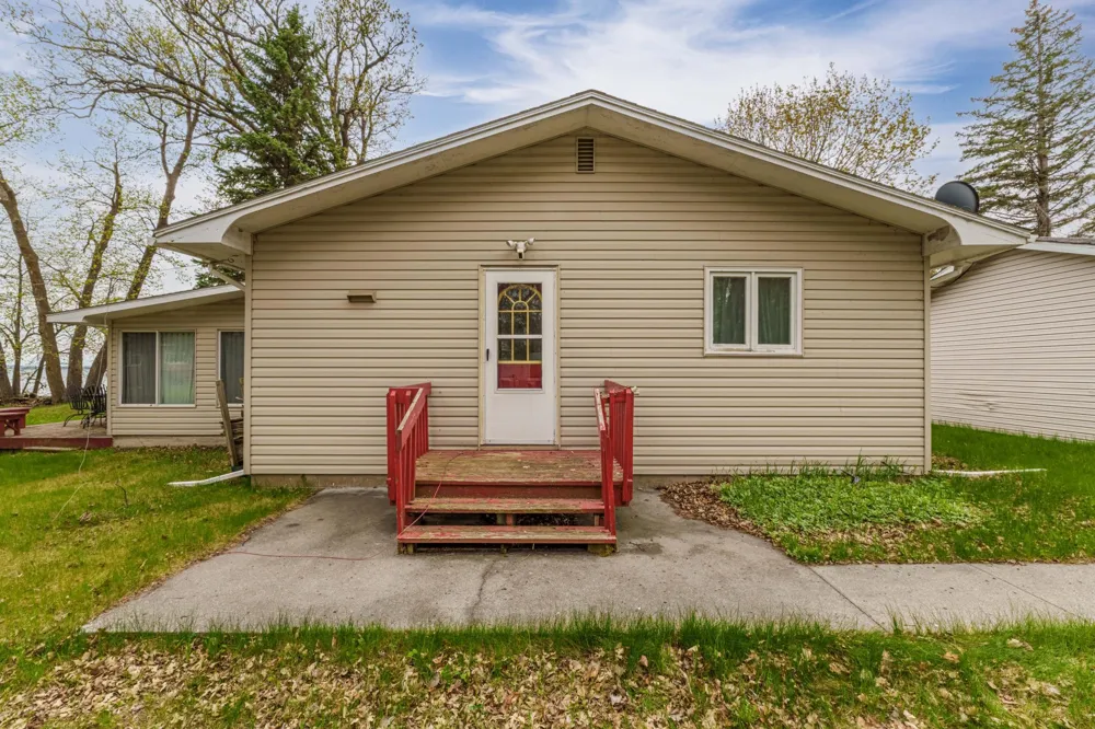 22465 Seifert Beach Road Pelican Rapids, MN 56572