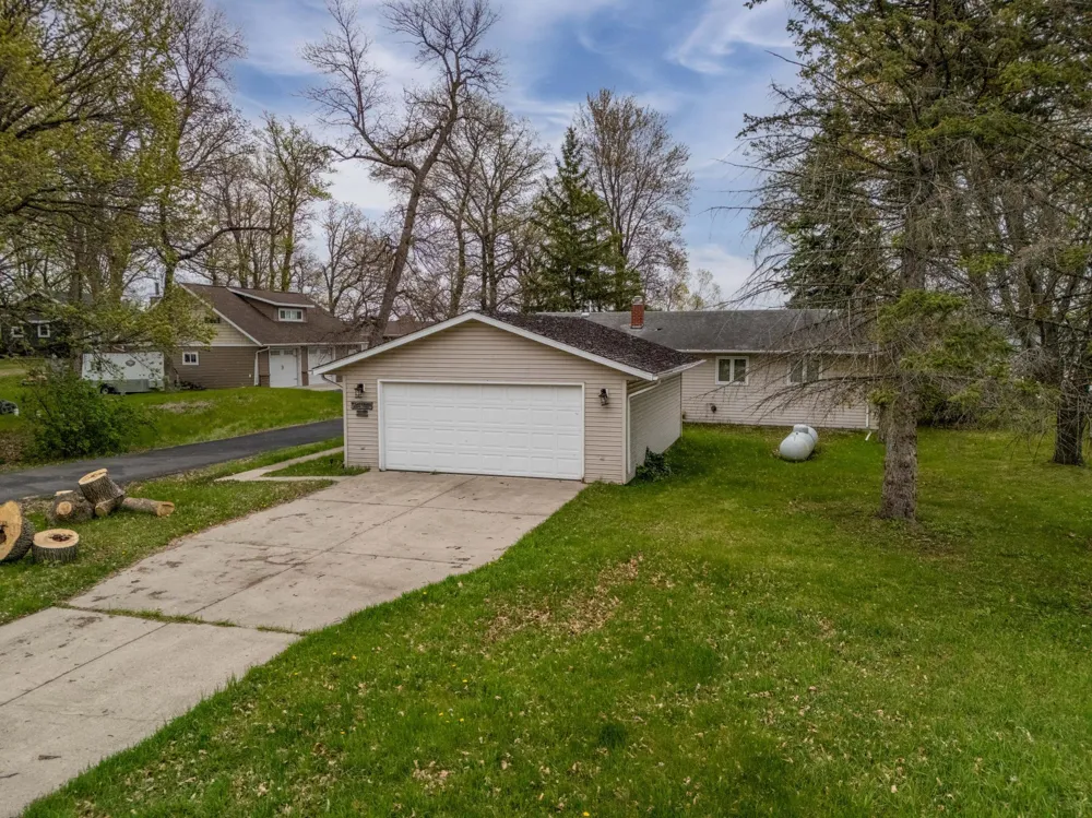 22465 Seifert Beach Road Pelican Rapids, MN 56572