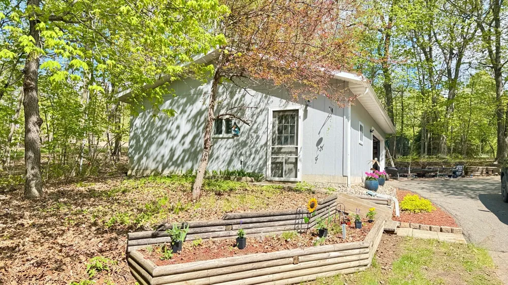 14296 E Fox Lake Road Detroit Lakes, MN 56501
