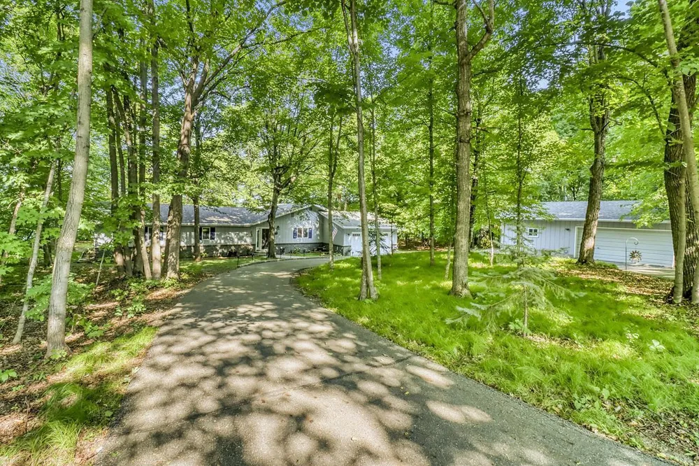 14296 E Fox Lake Road Detroit Lakes, MN 56501