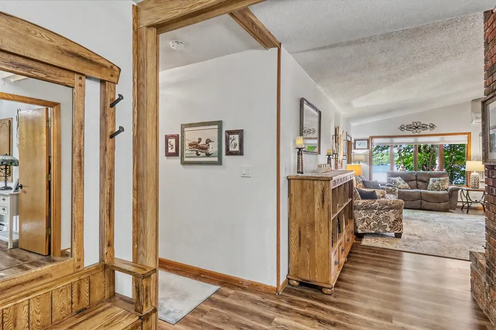 14296 E Fox Lake Road Detroit Lakes, MN 56501