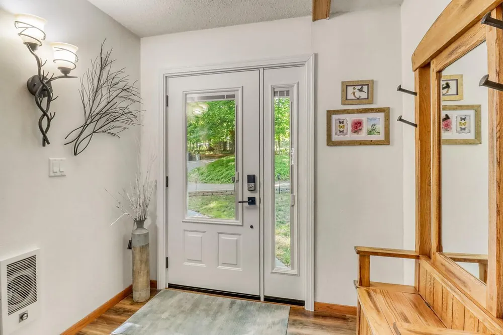 14296 E Fox Lake Road Detroit Lakes, MN 56501