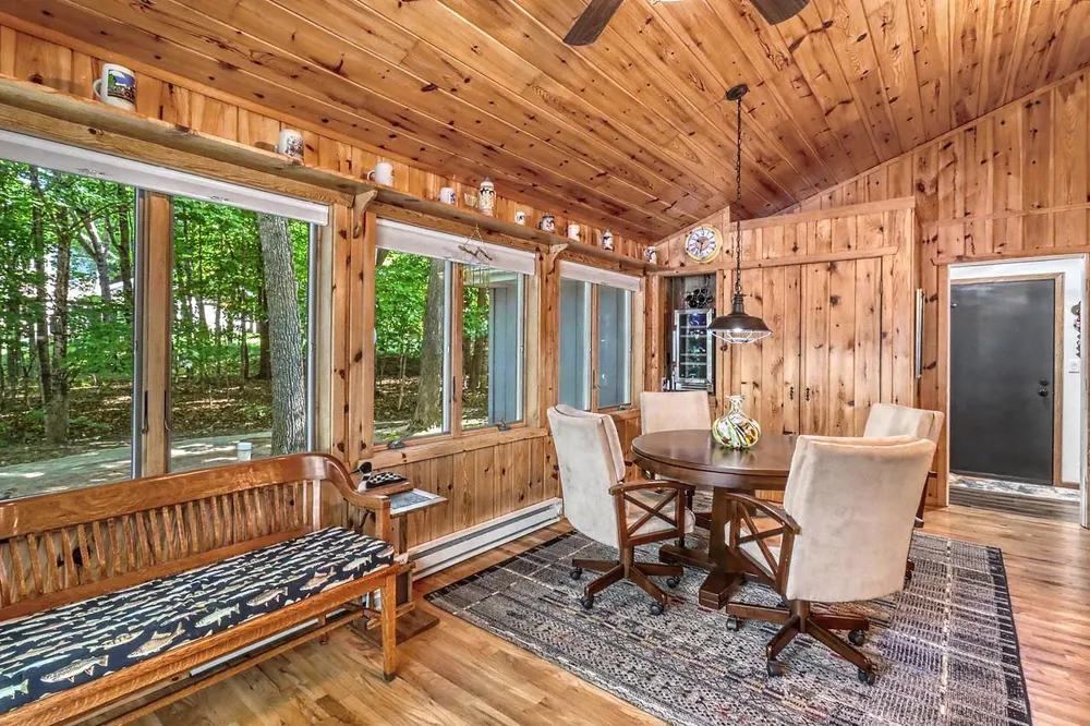 14296 E Fox Lake Road Detroit Lakes, MN 56501