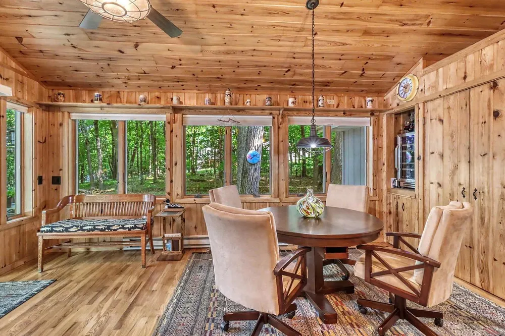 14296 E Fox Lake Road Detroit Lakes, MN 56501