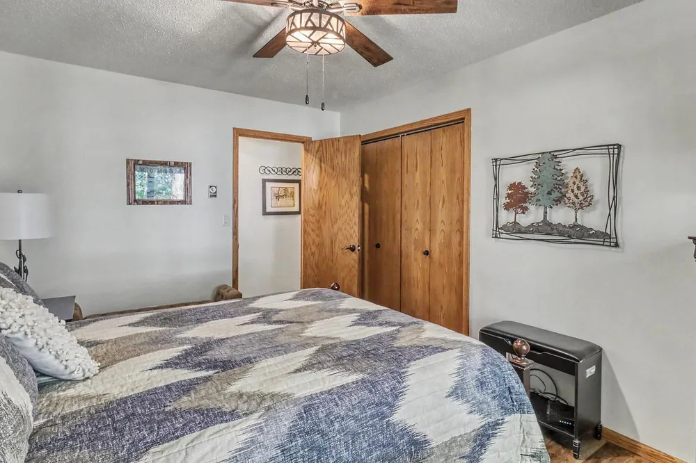 14296 E Fox Lake Road Detroit Lakes, MN 56501