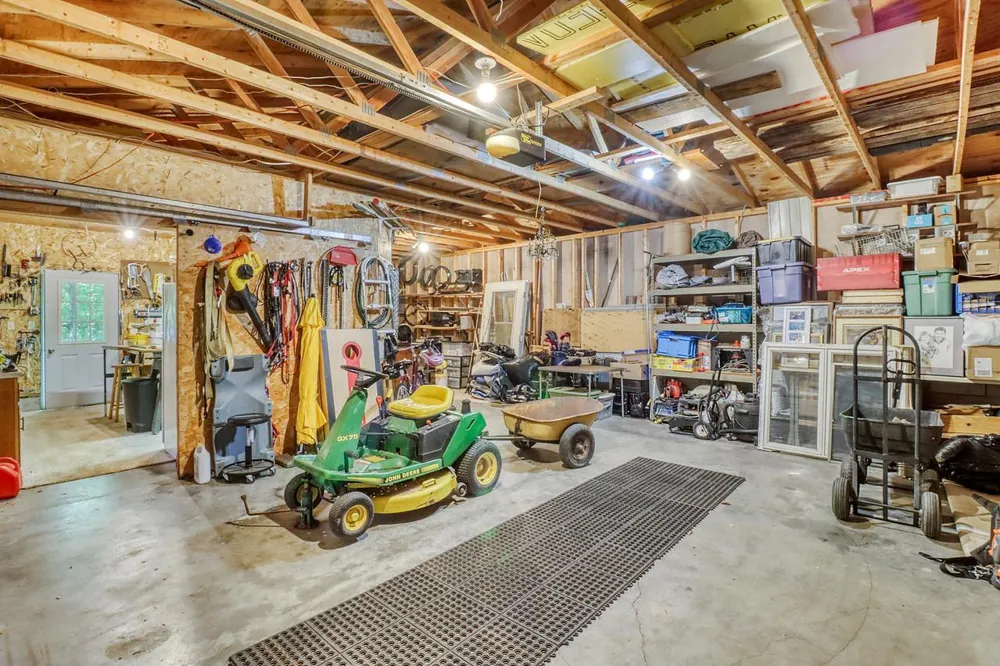 14296 E Fox Lake Road Detroit Lakes, MN 56501