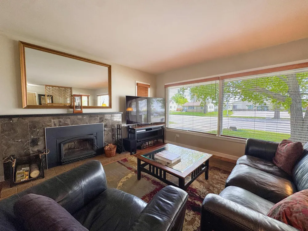 1020 W Lincoln Avenue Fergus Falls, MN 56537