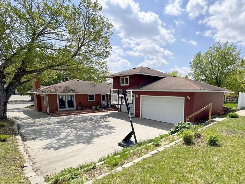 1020 W Lincoln Avenue Fergus Falls, MN 56537