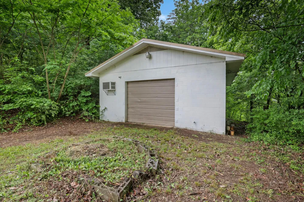 39 Fine Street Rossville, GA 30741