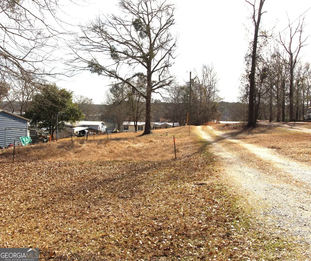 888 S Steel Bridge RD Eatonton, GA 31024