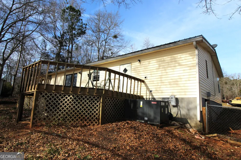 888 S Steel Bridge RD Eatonton, GA 31024
