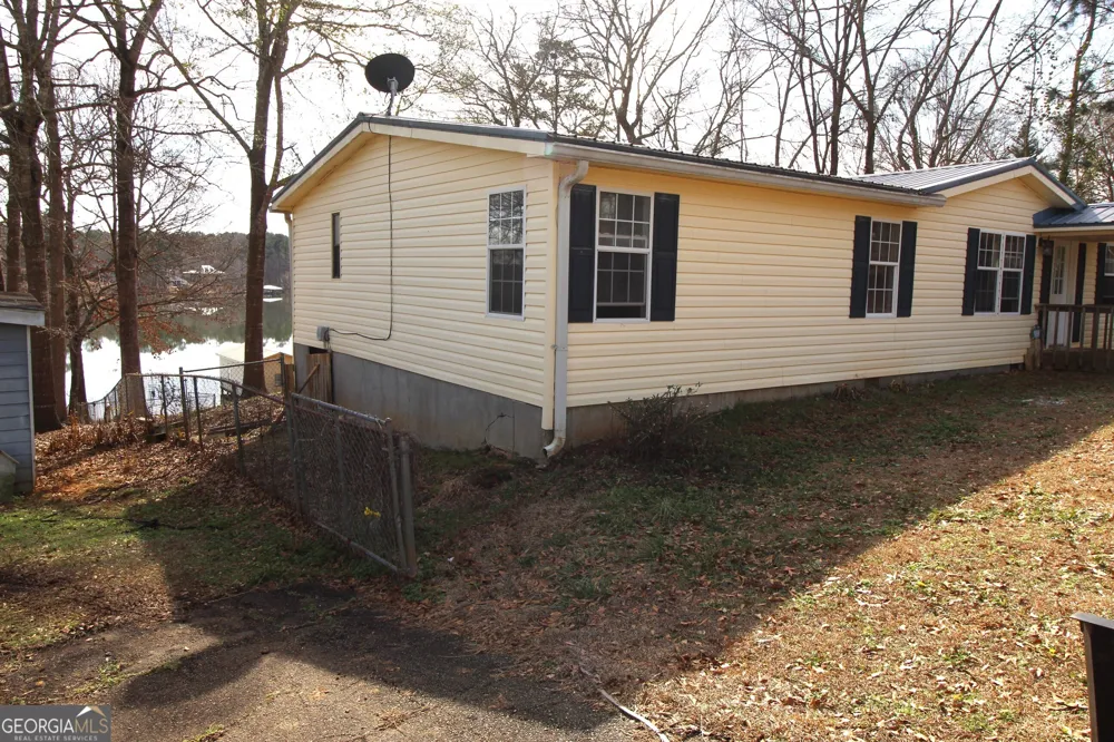 888 S Steel Bridge RD Eatonton, GA 31024