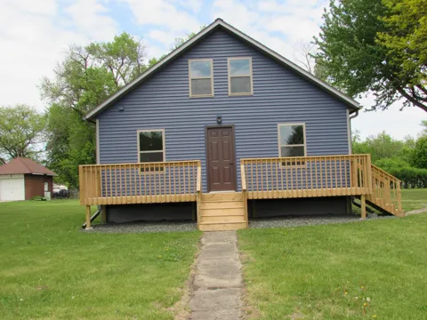 402 W Main Street