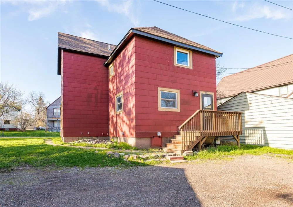 520 7th Avenue Two Harbors, MN 55616