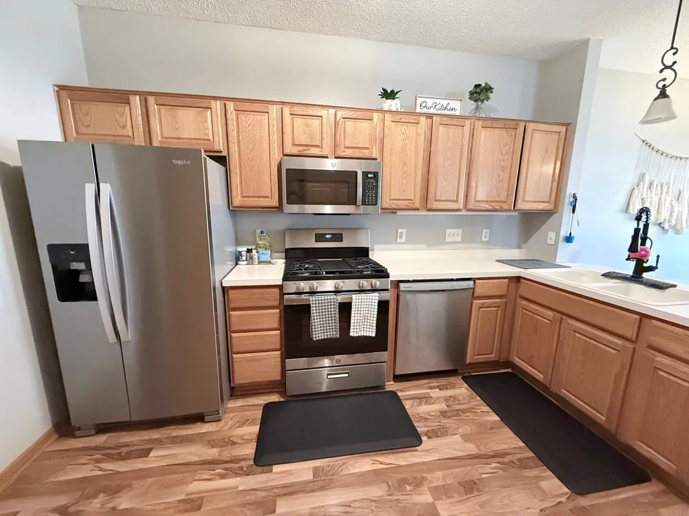 9467 Golden Eagle Lane Monticello, MN 55362