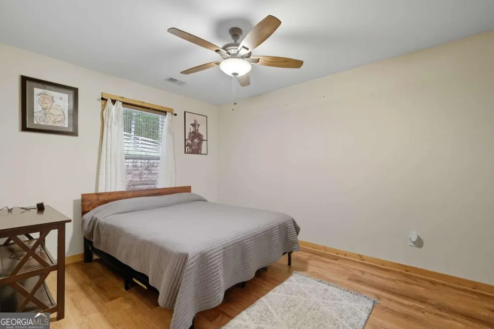 415 Woods RD Talking Rock, GA 30175