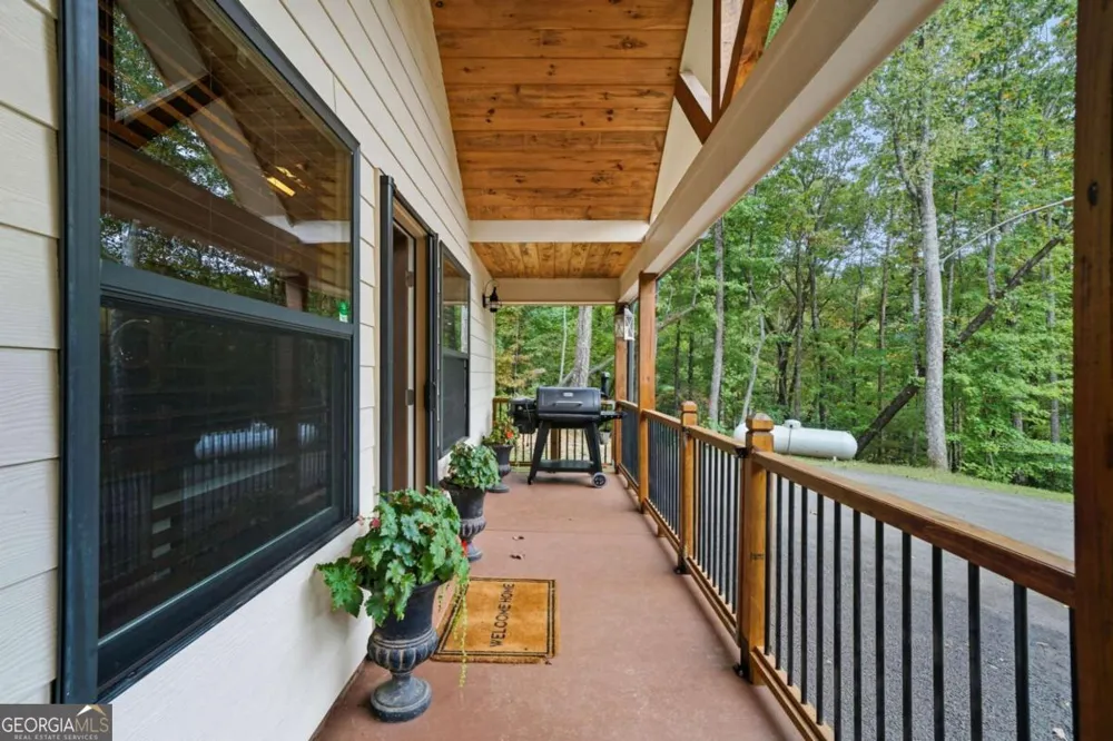 415 Woods RD Talking Rock, GA 30175