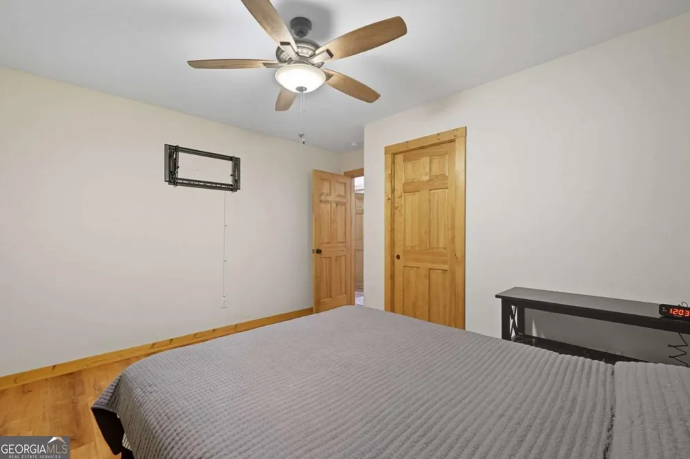 415 Woods RD Talking Rock, GA 30175