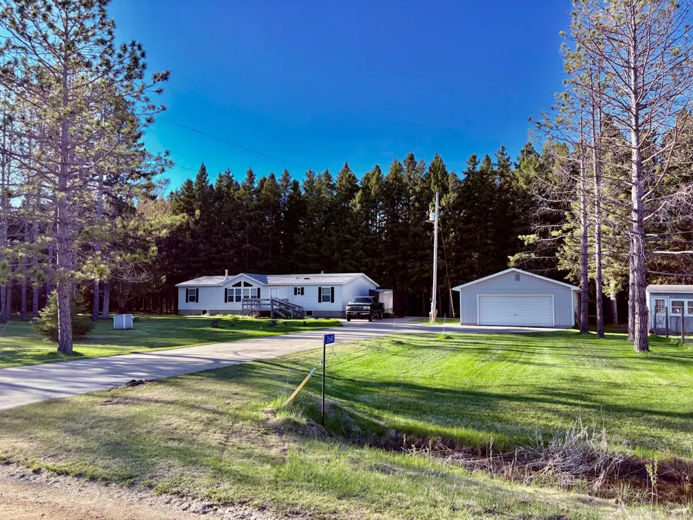 2640 18th Street NW Baudette, MN 56623