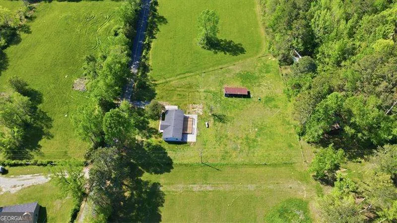 235 Kirk RD NW White, GA 30184