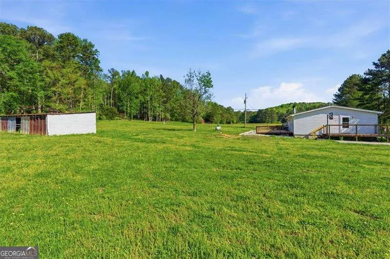 235 Kirk RD NW White, GA 30184