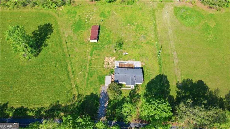 235 Kirk RD NW White, GA 30184