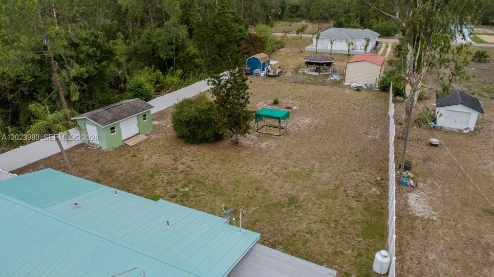 1313 E CLEVELAND AVE Lehigh Acres, FL 33972