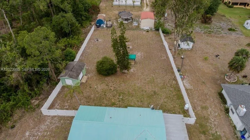 1313 E CLEVELAND AVE Lehigh Acres, FL 33972