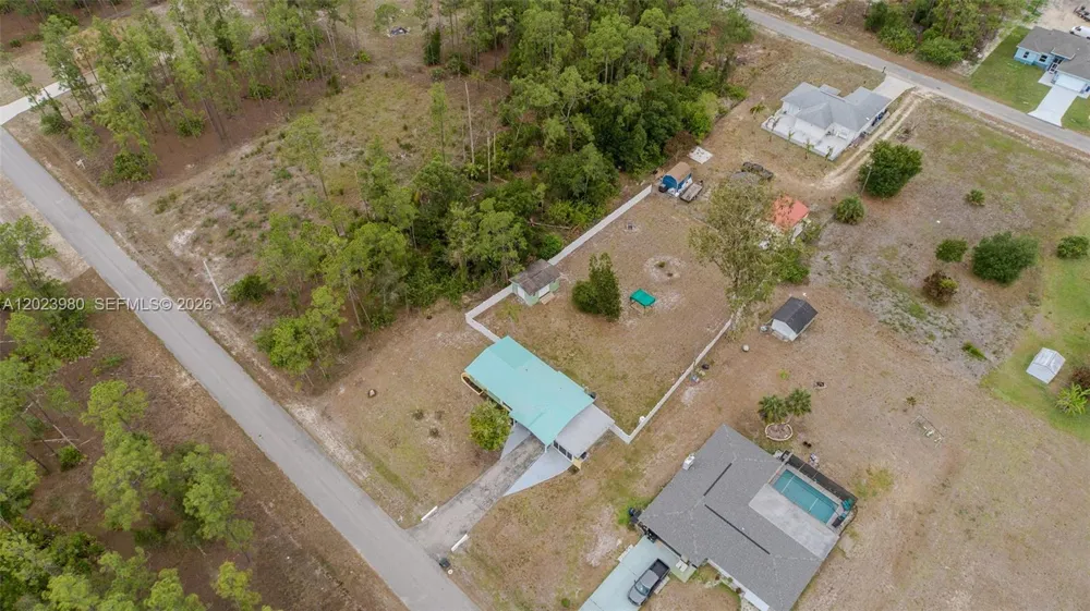 1313 E CLEVELAND AVE Lehigh Acres, FL 33972