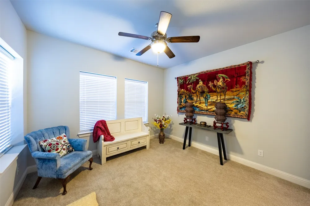6606 Deleon Street Irving, TX 75039