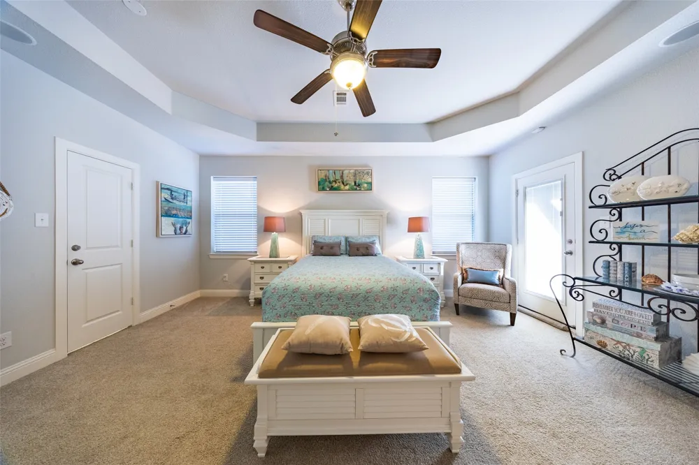 6606 Deleon Street Irving, TX 75039