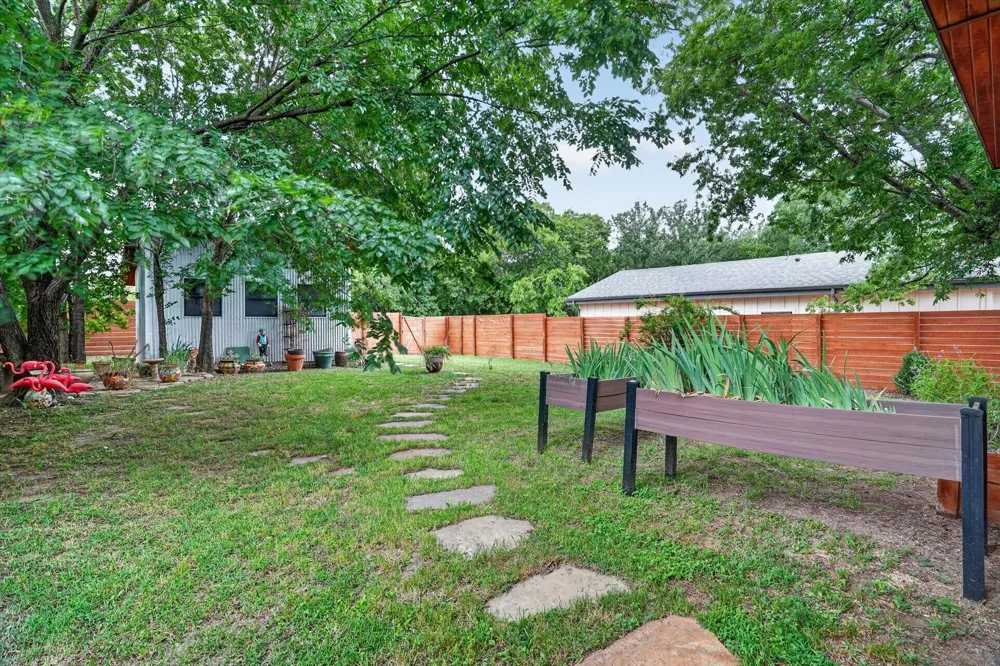 804 Stevens Street Bridgeport, TX 76426
