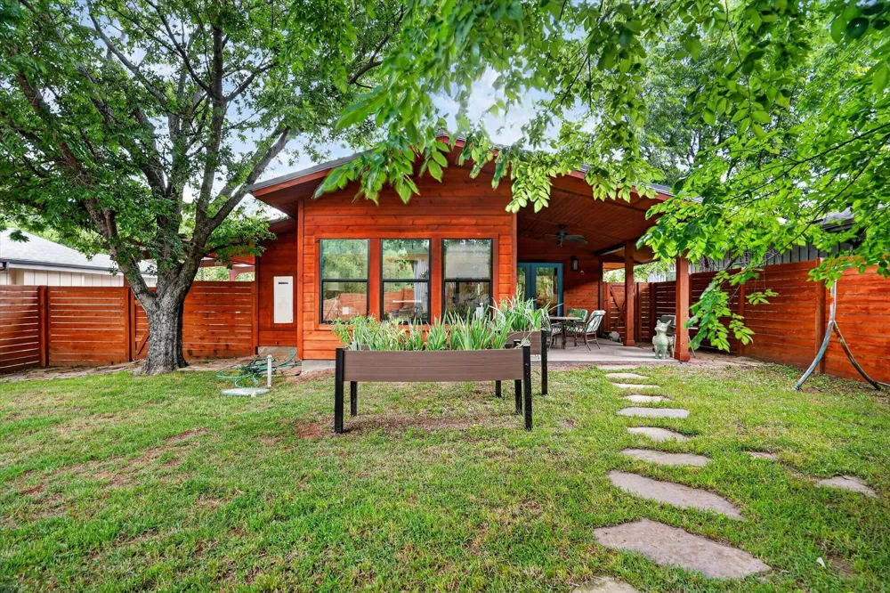 804 Stevens Street Bridgeport, TX 76426
