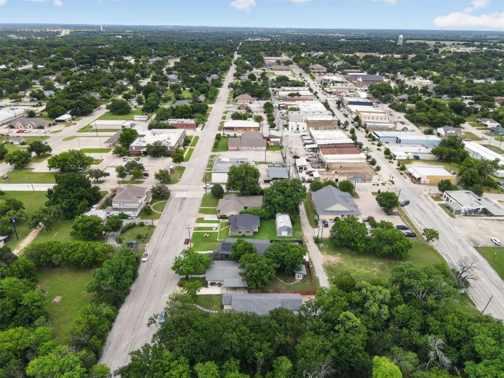 804 Stevens Street Bridgeport, TX 76426