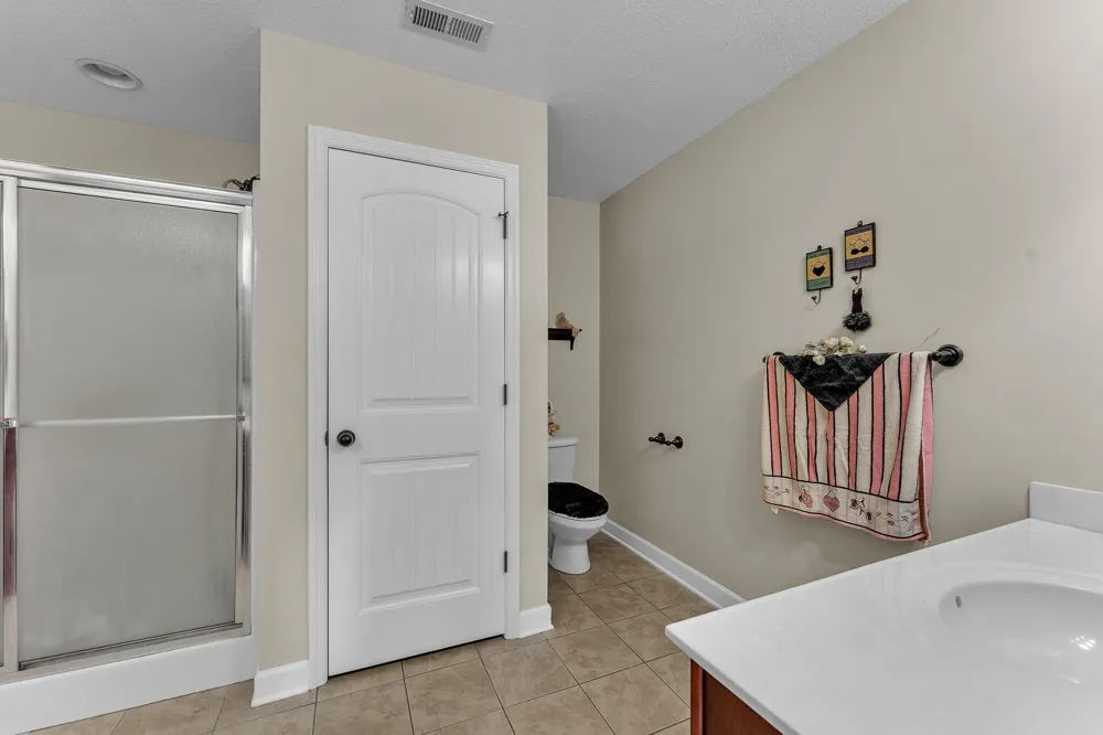 1716 Chelsa Drive NE Cleveland, TN 37323