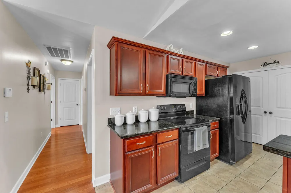 1716 Chelsa Drive NE Cleveland, TN 37323