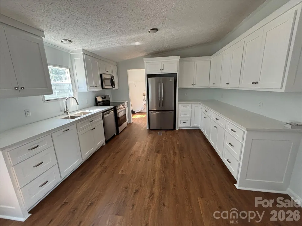 559 School Drive Taylorsville, NC 28681